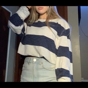 Blue and white American Eagle long sleeve